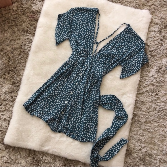 Faithful the Brand St Lucia Dress - Picture 3 of 4